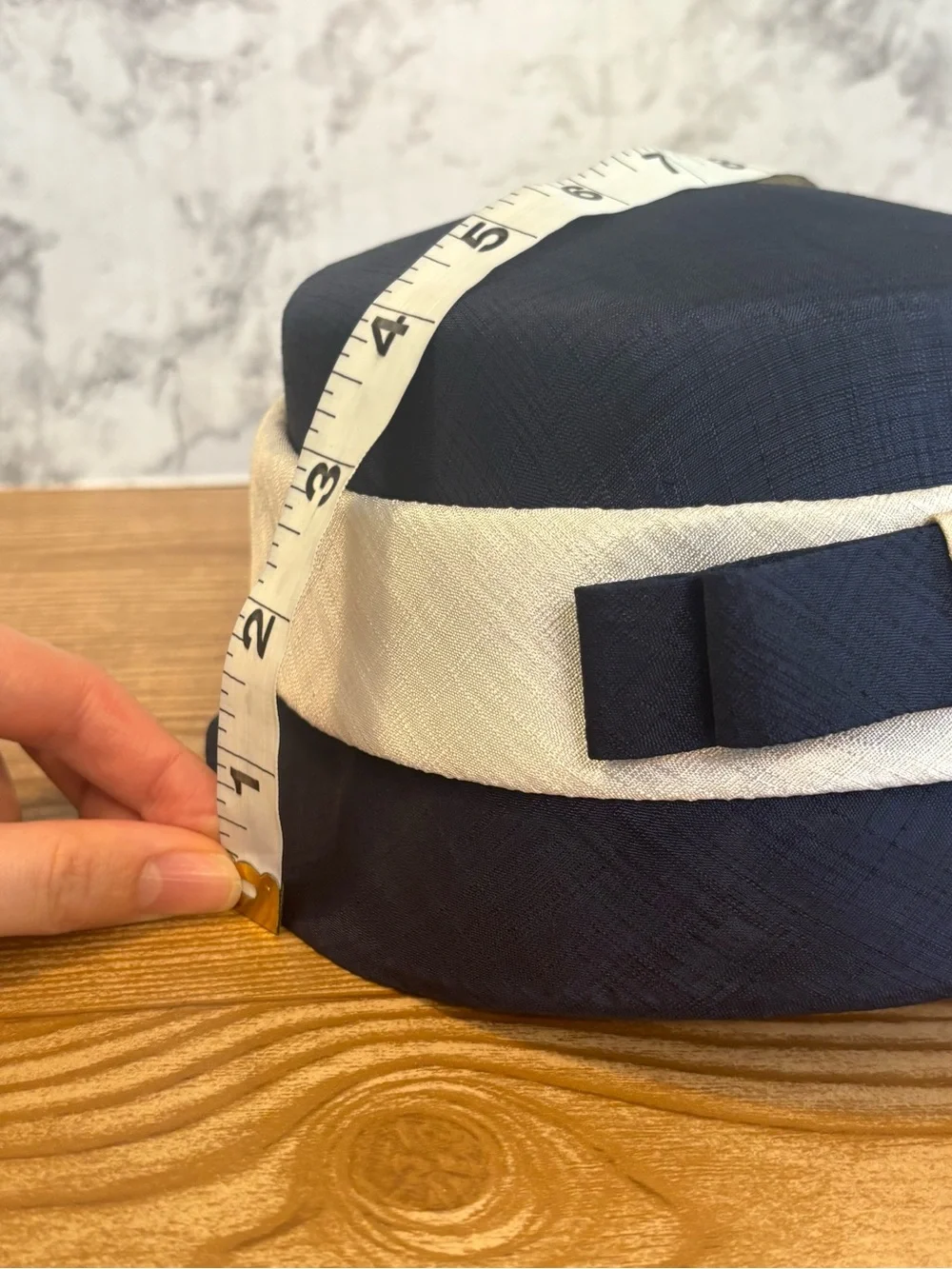 Vintage 60s Navy Blue Fabric Cloche Bucket Hat Off White Ribbon Bow Accent - Picture 10 of 10